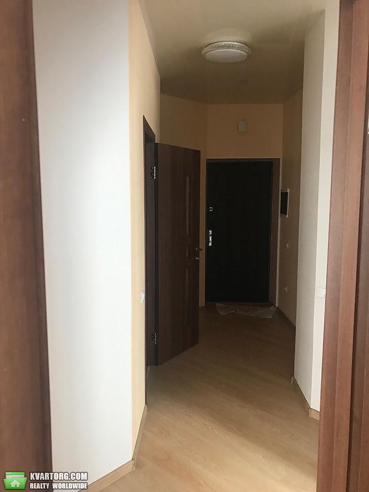 Rent out 2-room apartment. Киев, Черкасская — photo 5