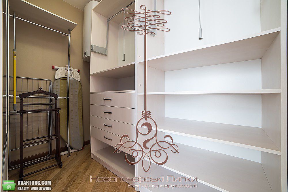 Sell 3-room apartment. Киев,  Драгомирова — photo 9