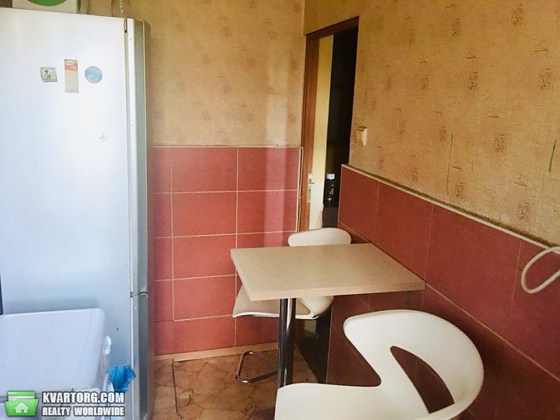 Sell 1-room apartment. Киев,  Набережно-Луговая — photo 4