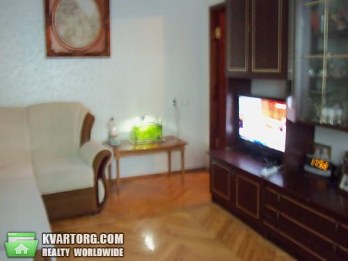 Sell 2-room apartment. Киев, Кирило-Мефодиевская — photo 3