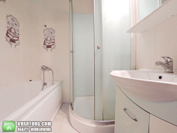 Rent out 2-room apartment. Киев,  Ломоносова — photo 4