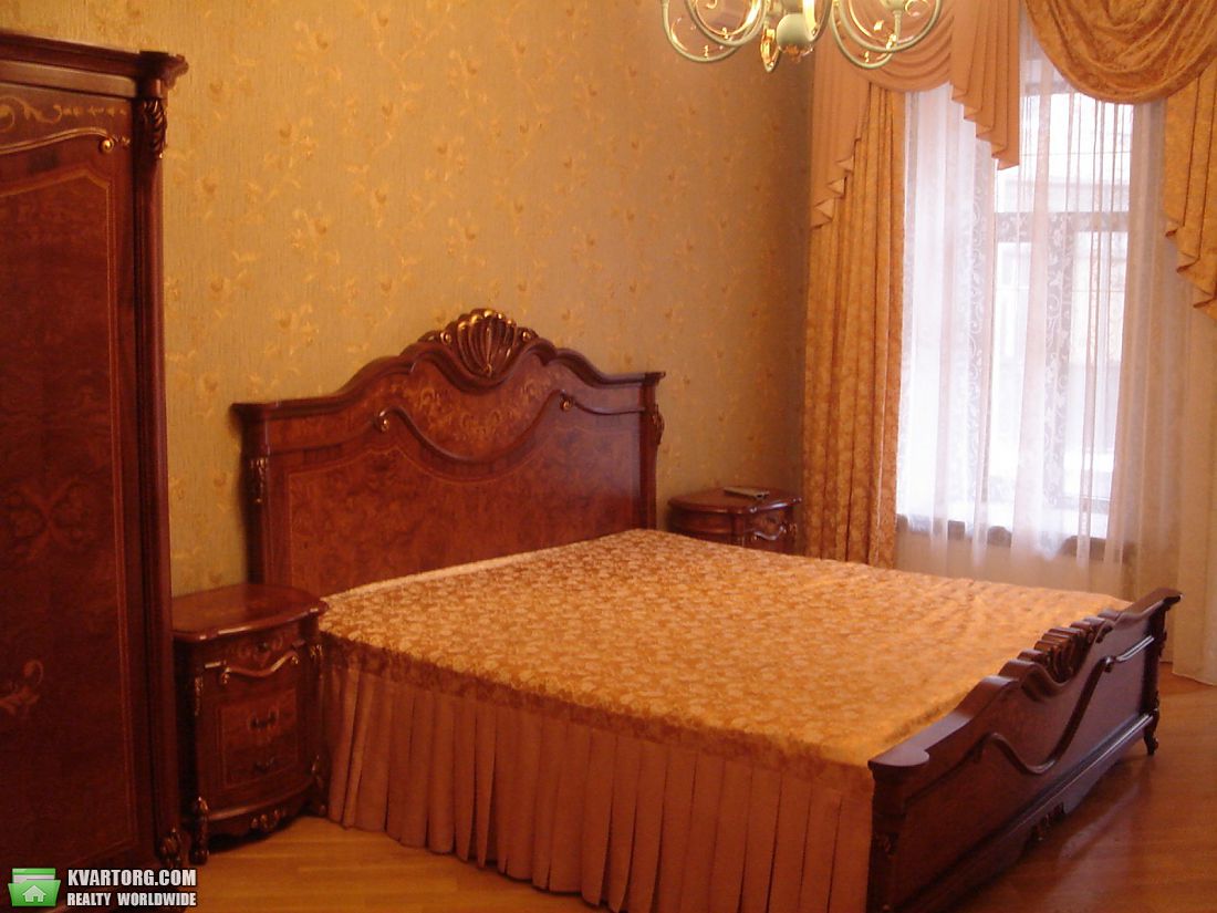 Rent out 3-room apartment. Киев, Трехсвятительская — photo 5