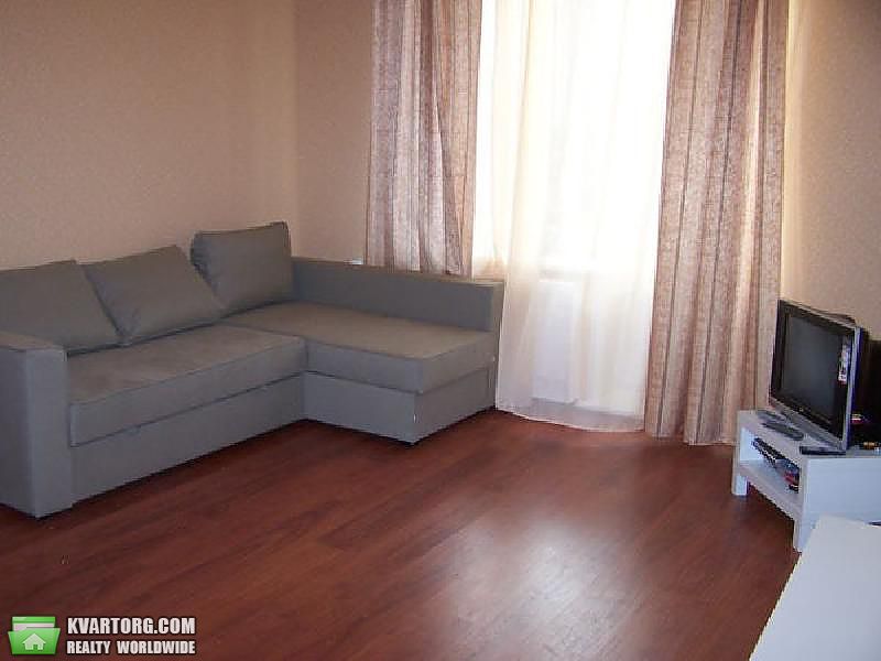 Rent out 1-room apartment. Харьков,  Блюхера — photo 1