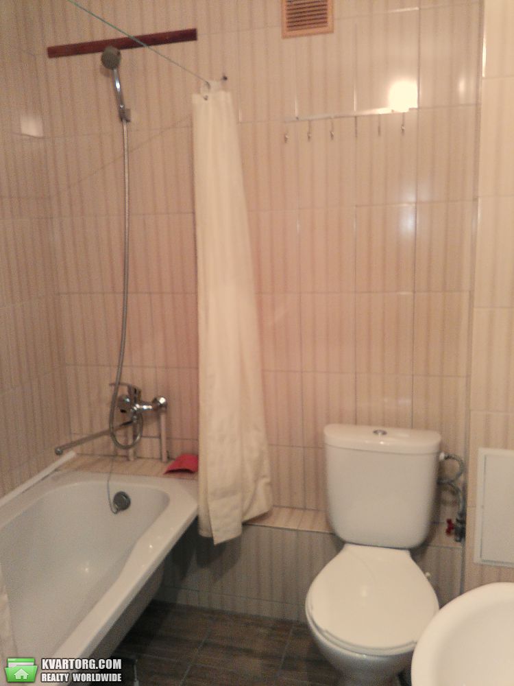 Rent out 1-room apartment. Киев, Дьяченко — photo 4