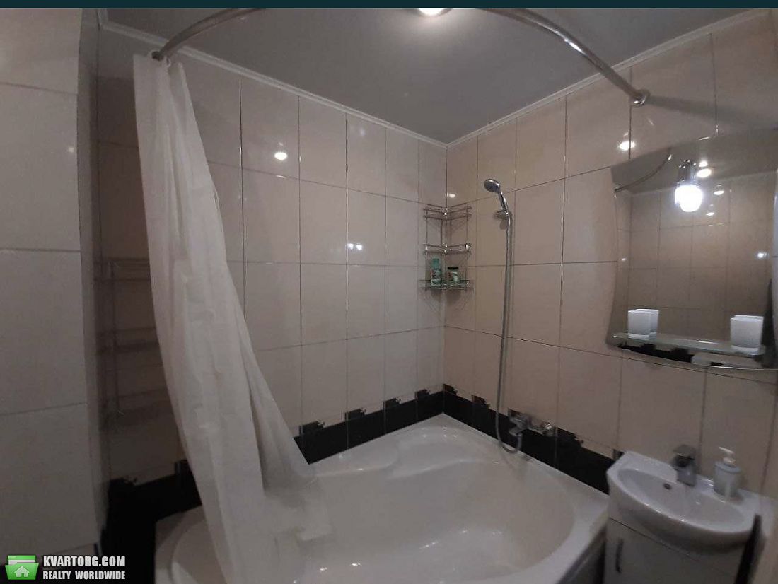 Rent out 1-room apartment. Киев, Проспект Победы — photo 10