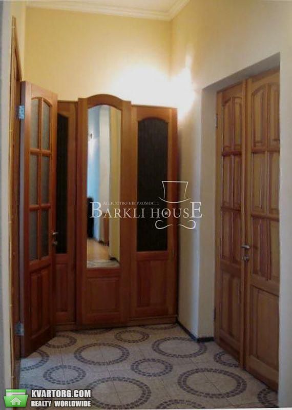 Rent out 3-room apartment. Киев,  Предславинская — photo 3