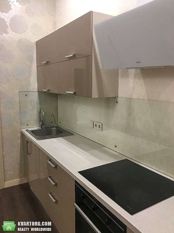 Sell 1-room apartment. Киев,  Щорса — photo 3