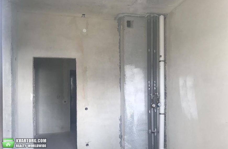 Sell 3-room apartment. Киев,  Драгомирова — photo 2