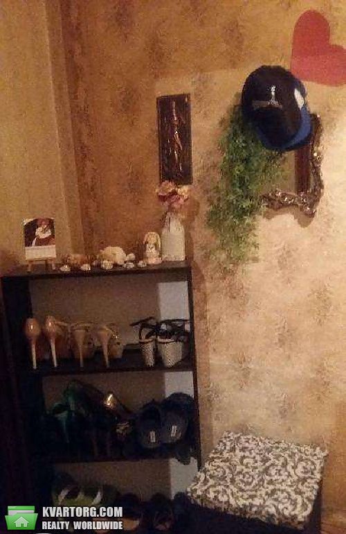 Sell 2-room apartment. Киев,  Симиренко — photo 2