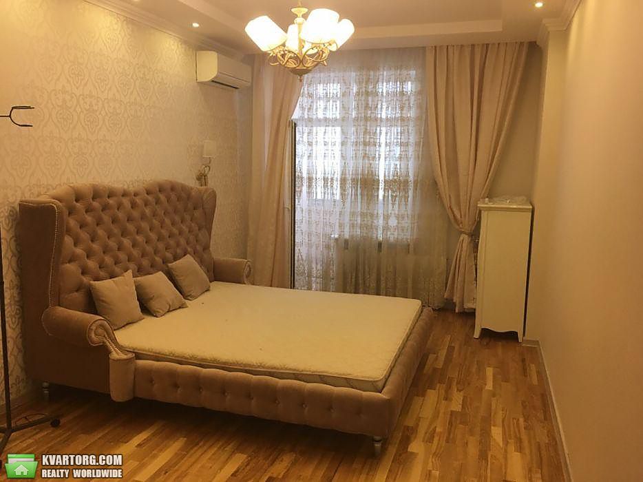Rent out 3-room apartment. Киев,  Щорса — photo 6