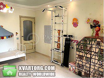 Sell 3-room apartment. Киев,  Урловская — photo 5