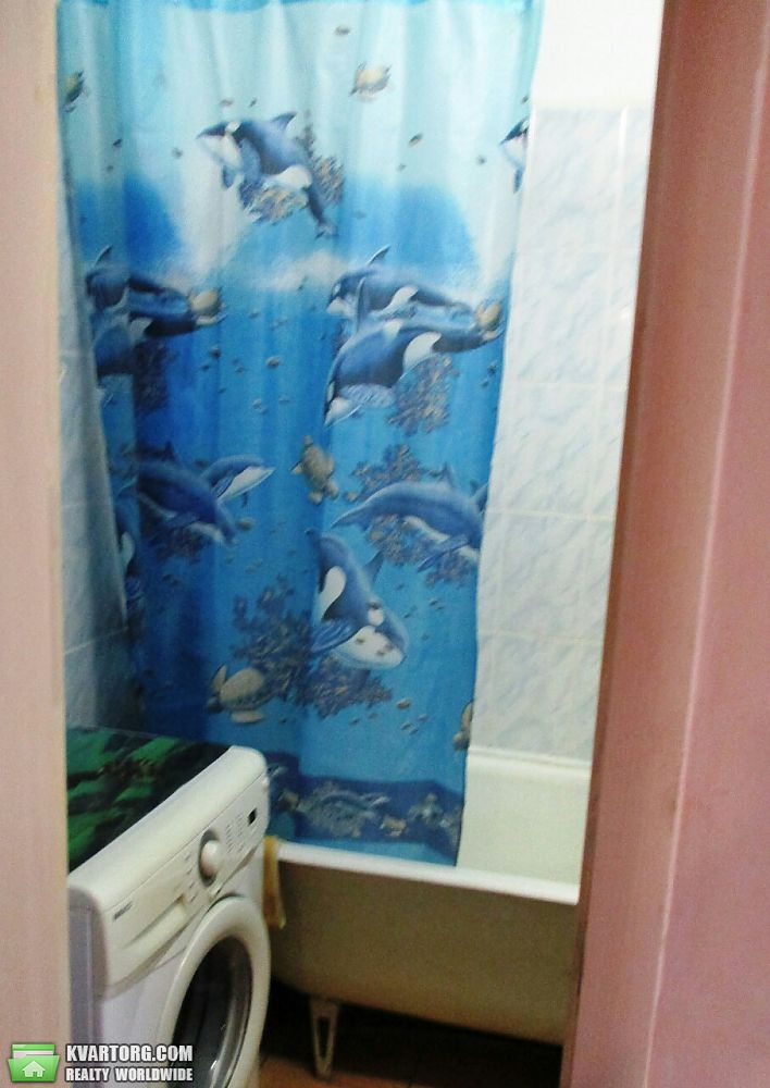 Rent out 3-room apartment. Днепропетровск, Красный камень — photo 10