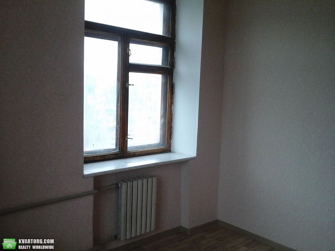 Sell 3-room apartment. Днепропетровск, Петровского площадь — photo 4