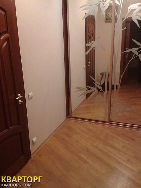 Rent out 1-room apartment. Киев, Тростянецкая — photo 3