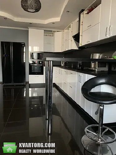 Sell 3-room apartment. Киев,  Ирпенская — photo 1