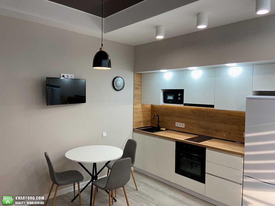 Rent out 2-room apartment. Харьков, Алексеевская — photo 4