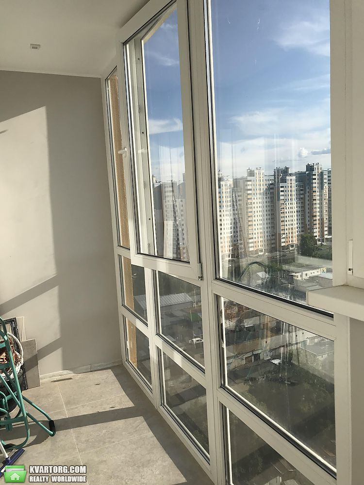 Sell 2-room apartment. Киев,  Новомостицкая — photo 8