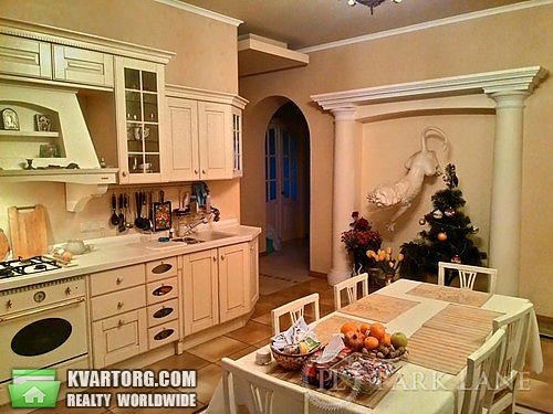 Sell 4-room apartment. Киев, Богдана Хмельницкого — photo 7