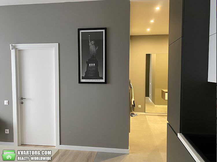 Rent out 2-room apartment. Киев, Лабораторный переулок — photo 5