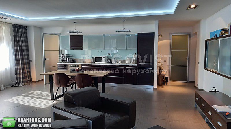 Sell 2-room apartment. Киев,  Большая Китаевская — photo 1