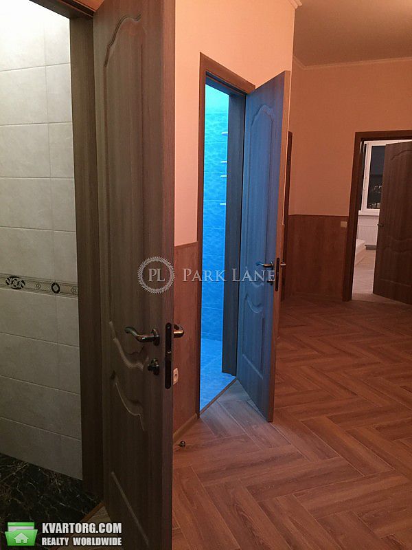 Rent out 2-room apartment. Киев,  Кирило-Мефодиевская — photo 10