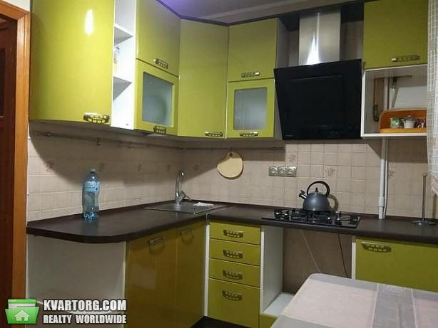 Rent out 1-room apartment. Киев,  Кольцевая — photo 1