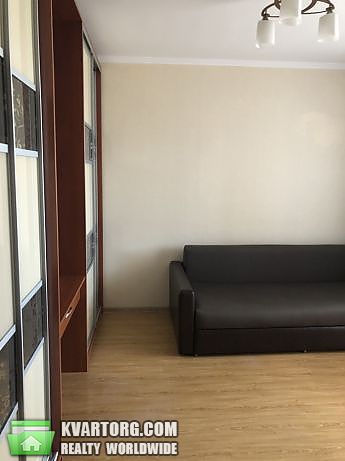 Rent out 2-room apartment. Киев,  Мишуги — photo 2