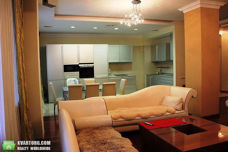 Rent out 4-room apartment. Днепропетровск, Шаумяна — photo 3