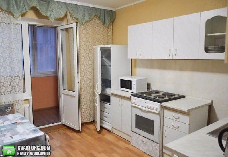 Sell 2-room apartment. Киев,  Милославская — photo 1