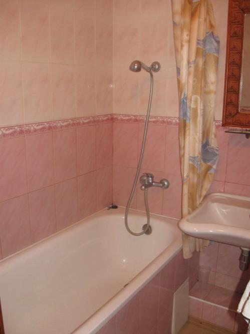 Rent out 2-room apartment. Киев, Оболонский Проспект — photo 3