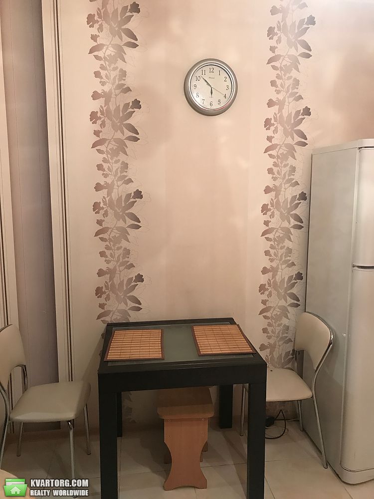 Sell 1-room apartment. Киевская обл., Амосова — photo 3