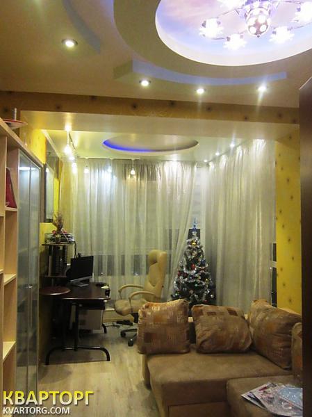 Sell 2-room apartment. Киев,  Саратовская — photo 3