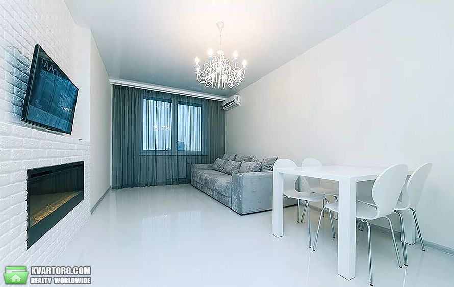 Sell 2-room apartment. Киев,  Феодосийская — photo 1