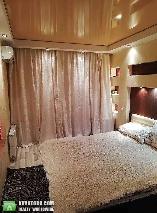 Rent out 2-room apartment. Киев, Днепровская набережная — photo 6