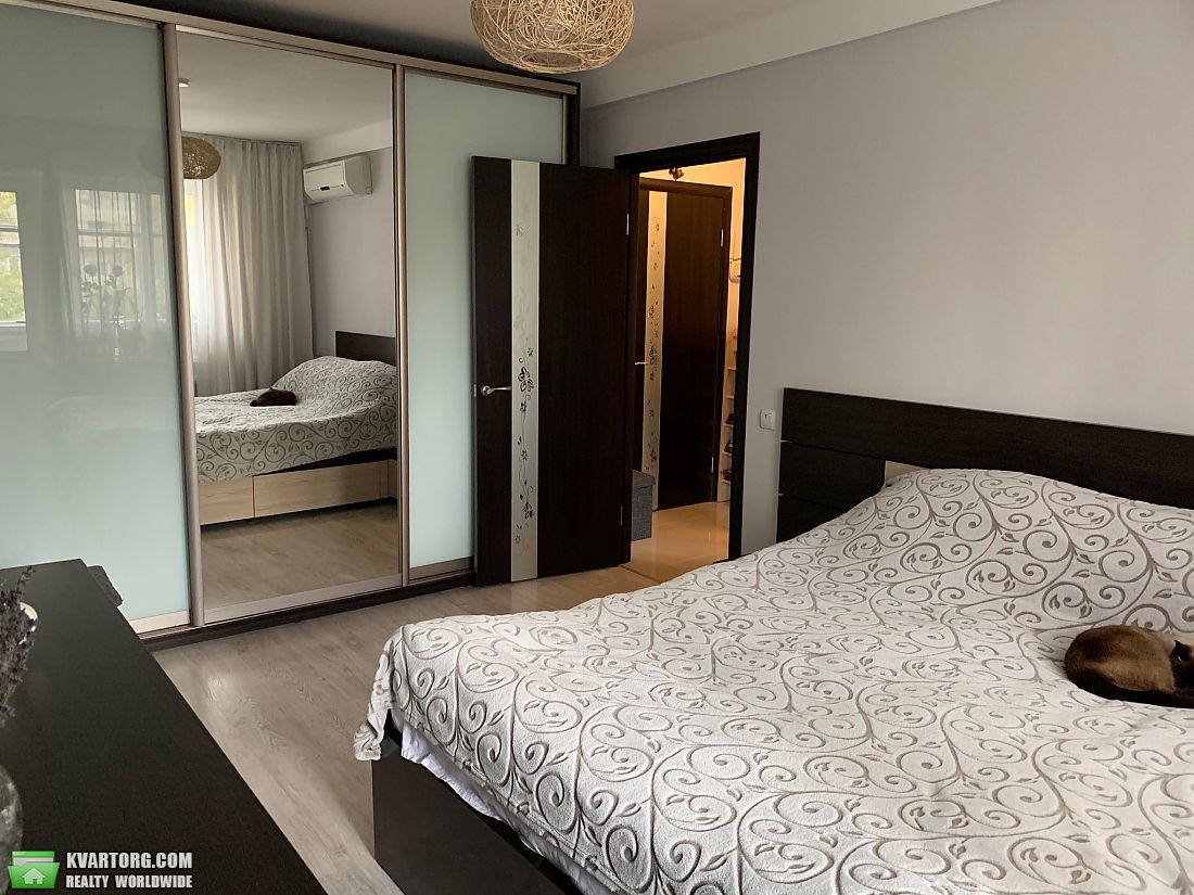 Sell 1-room apartment. Киев,  Пражская — photo 3