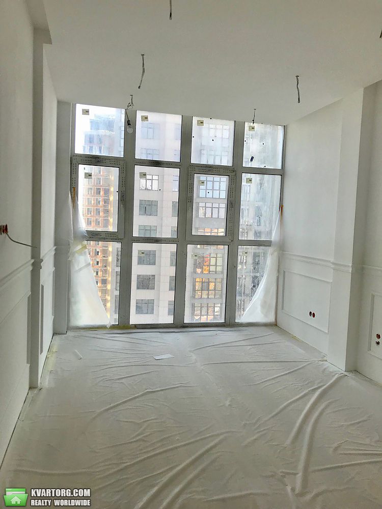 Sell 3-room apartment. Киев,  Драгомирова — photo 3