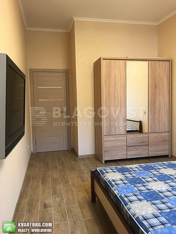Rent out 1-room apartment. Киев, кристеров родини — photo 4