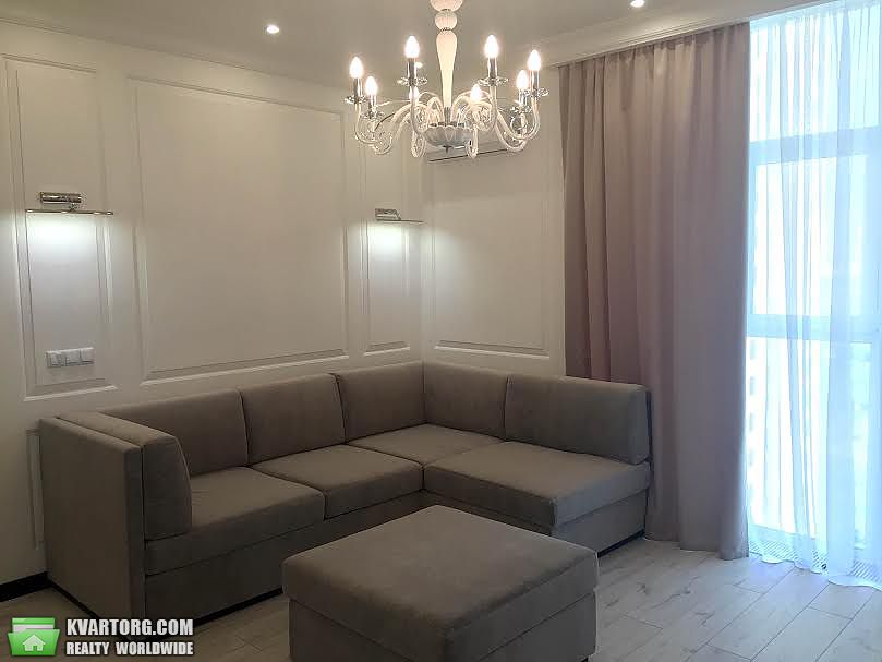 Sell 3-room apartment. Киев,  Драгомирова — photo 10