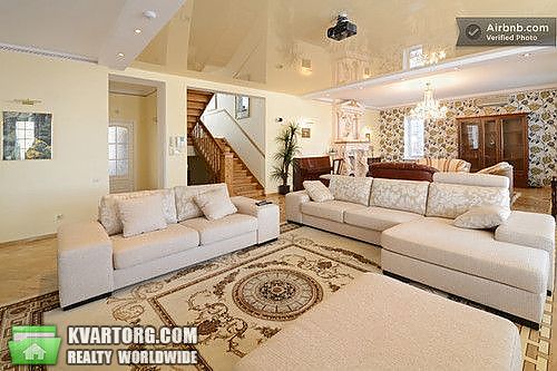 Rent out house. Киев,  Каштановая — photo 1
