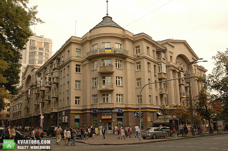 Rent out 3-room apartment. Киев,  Грушевского — photo 4
