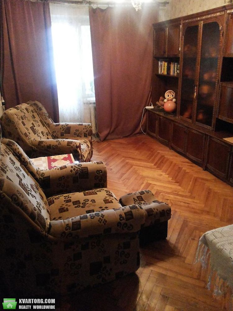 Rent out 2-room apartment. Киев,  Пожарского — photo 3