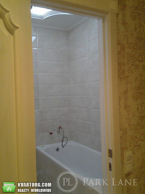 Sell 2-room apartment. Киев,  Ломоносова — photo 9