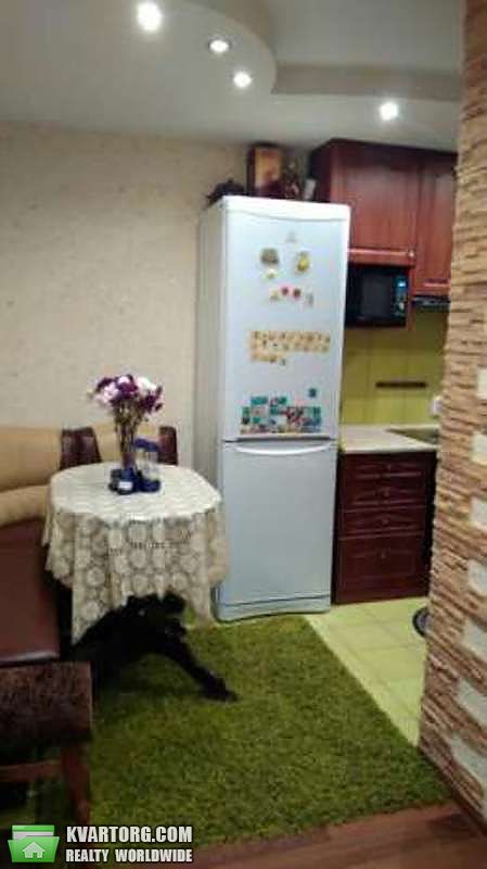Sell 2-room apartment. Киев,  Лесной пр — photo 2