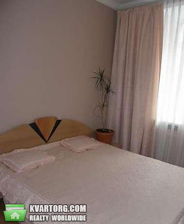 Sell 2-room apartment. Киев,  ул. Богдана Хмельницкого — photo 2