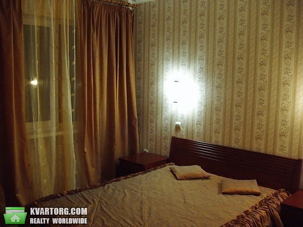 Rent out 3-room apartment. Киев,  Героев Днепра — photo 6