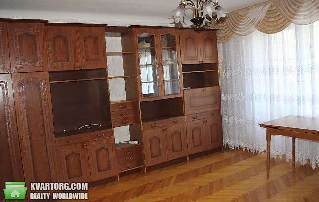 Sell 3-room apartment. Киев,  Хорольская — photo 1