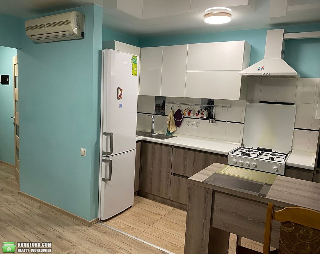 Rent out 1-room apartment. Киев,  Озерная — photo 2