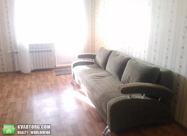 Rent out 2-room apartment. Киев,  Урловская — photo 3
