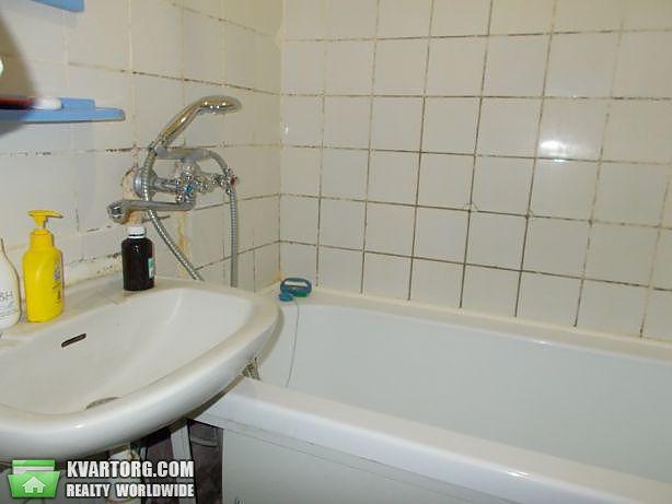 Sell 2-room apartment. Киев,  Толстого — photo 4