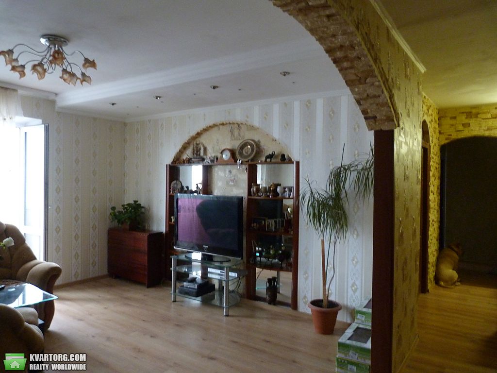 Sell 4-room apartment. Киев,  Бальзака — photo 1